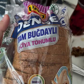 UNO Denge Tam Buğdaylı Ekmeğin İçinden Kıl Çıktı
