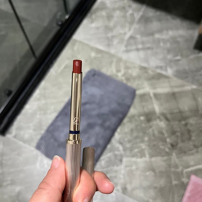 Kullanılmış Rujun Hediye Olarak Gönderilmesi Hijyen Ve Güven Sorunu