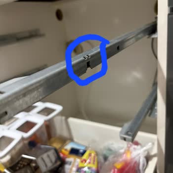 Çekmece Raylarındaki Plastik Tırnakların Kırılması Ve Şirketten Cevap Almama