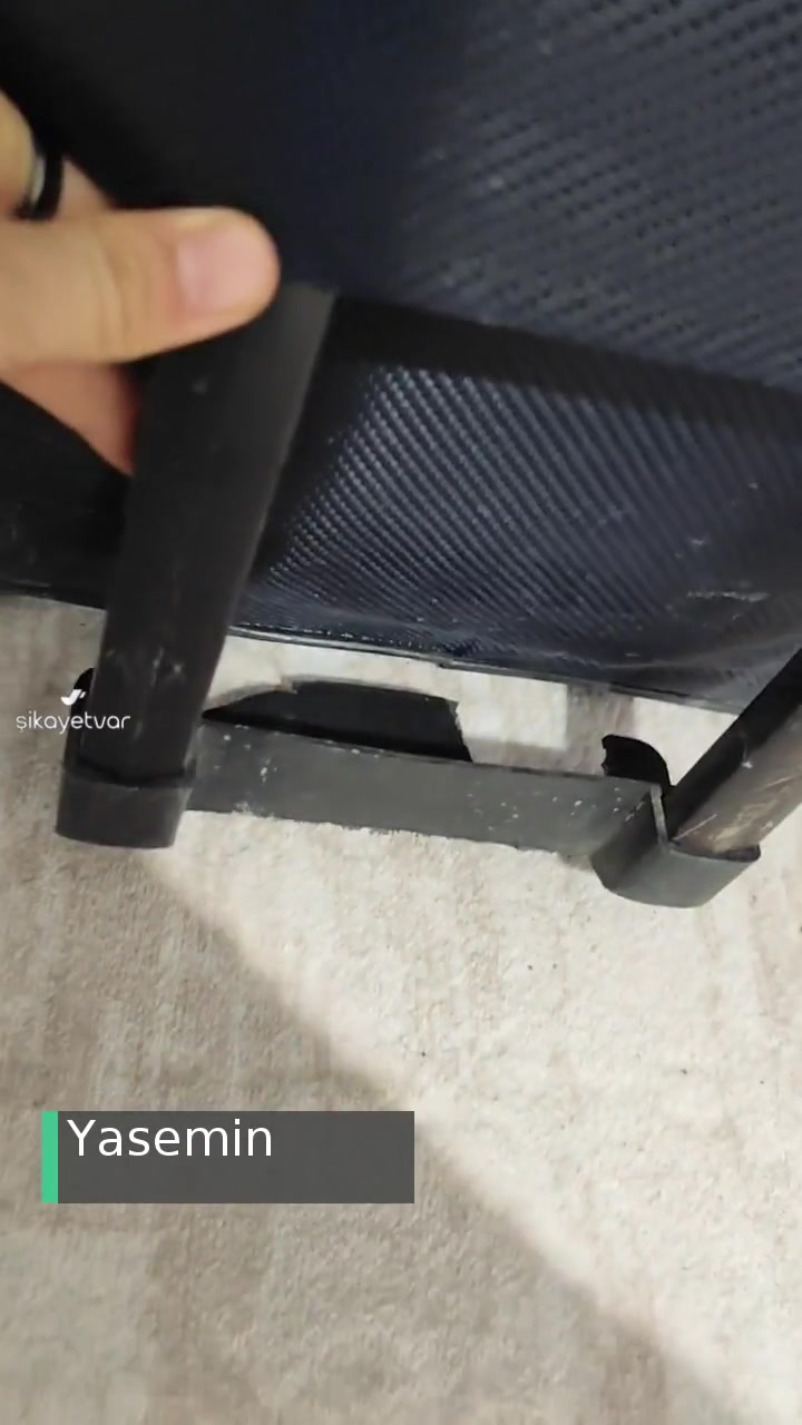 Özlem Cizre Nuh Turizm Valizimi Kırdılar! videonun kapak resmi