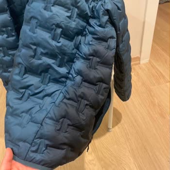 Columbia Yağmurda Oluşan Kalıcı Lekeler Nedeniyle Montta Üretim Kusuru İade Talebi