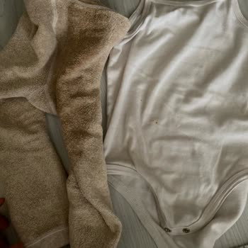 Migros Gümüşhane Şubesinden Alınan Bebek Bezinde Sürekli Sızdırma Ve Emicilik Eksikliği