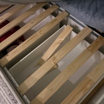 IKEA Hemnes Divanda Kırılan Destek Tahtaları Güvenlik Riski Ve Garanti Reddi