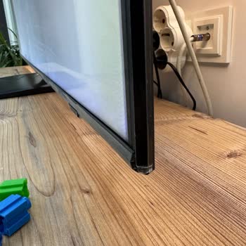 Garanti İçinde Başlayan Sol Panel Renk Solması Ve Ücretli Servis Reddi