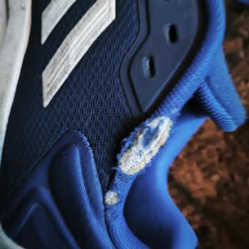 Adidas Ayakkabısında Hızlı Aşınma Ve İade Talebi