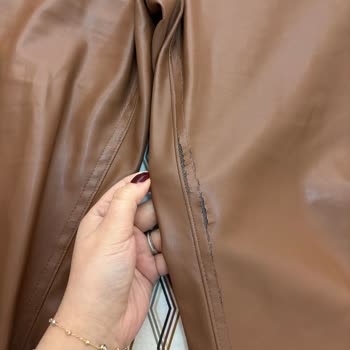 Hediye Deri Pantolon İlk Kullanımda Parçalandı Ve Sipariş Bilgisi Olmadan Çözüm Bekliyoruz