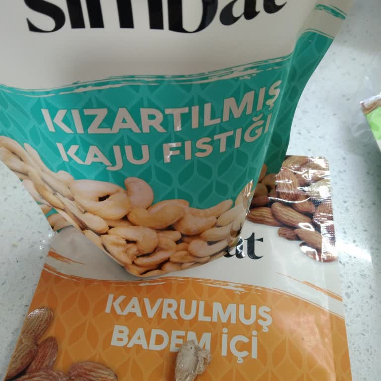 Simbat Kaju Paketi İçinde Bant Benzeri Yabancı Madde Ve Sağlık Riski