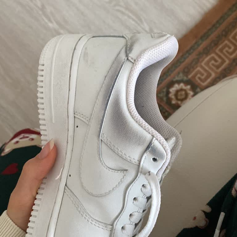 Kısa Sürede Siyahlaşan Ayakkabı Ve İade Reddi