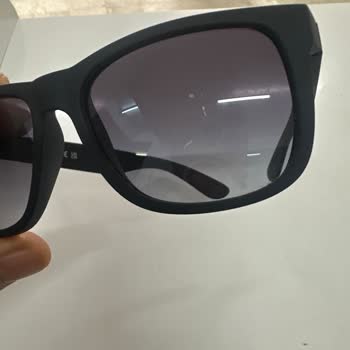 Ray-Ban Gözlüğümde Çizik Cam Değişimi Reddedildi