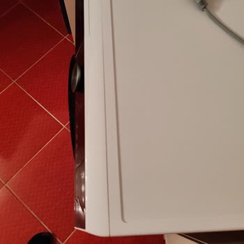 Yorgan Programı Çalışmayan Siemens Kurutma Makinesi Ve Özensiz Montaj Şikayeti