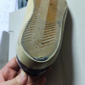 Golden Goose Ayakkabısının Kısa Sürede Deforme Olması Ve Mağazanın Kullanıcı Hatası İddiası