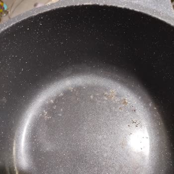 Thermo AD Tencere Takımında Taban Soyulması Ve Garanti Değişimi Talebi