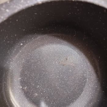 Thermo AD Tencere Takımında Taban Soyulması Ve Garanti Değişimi Talebi