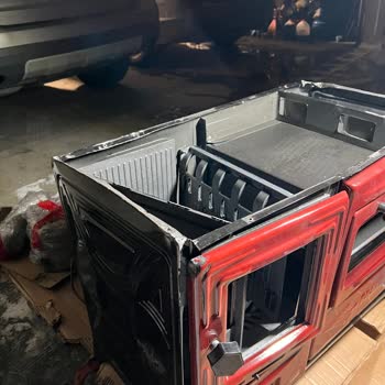 Paquete de UPS entregado en mal estado, exijo cambio o reembolso