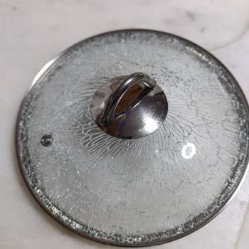 Korkmaz Çelik Omlet Setinin Cam Kapağı Garantili Olarak Patladı