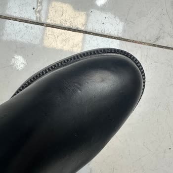 Tommy Hilfiger Botta Kısa Sürede Kabarma Ve İç Taban Sorunu