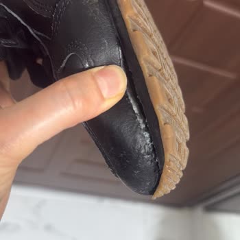 Puma Ayakkabısının Ön Kısmının Patlaması Ve Firmadan Sorumluluk Reddetmesi