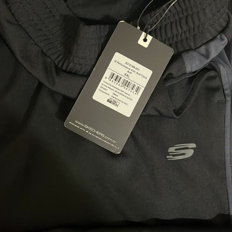 Eksik Skechers Eşofman Üstü Gönderilmedi, Satıcı Sadece İade Teklifi Sunuyor