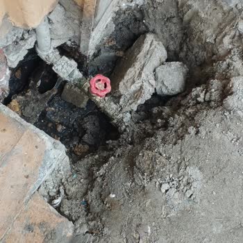 İSKİ'nin İzinsiz Vana Değişikliği Sonrası Boru Kırılması Ve Hijyen Riski