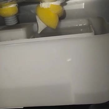 Windsor Buharlaşma Tankında Birikme Ve Taşma, Teknisyenin Yetkisiz Kontrolü