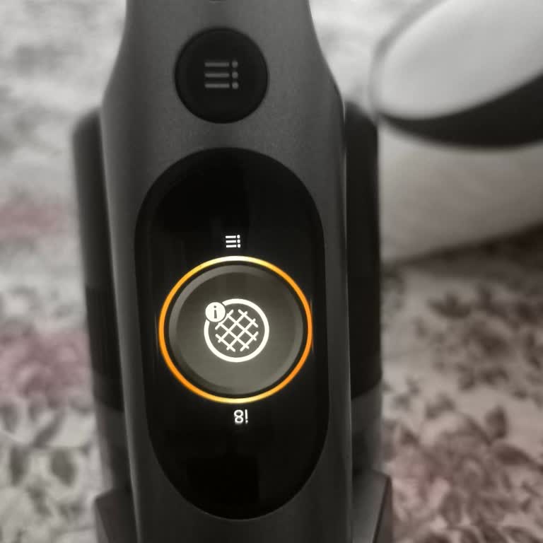 Philips XC8057 Dikey Süpürge Çekiş Gücünün Azalması Ve İ8 Hatası Garantili Çözüm Talebi