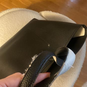 Lacoste Çantamda Sap Sorunu Ve Kullanıcı Hatası İddiası Üzerine Değişim Talebi