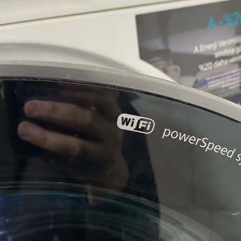 Siemens Çamaşır Makinesinde Renk Atması Ve Servisin Sözünü Tutmaması