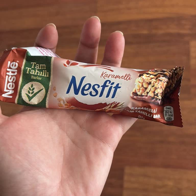 Nestlé Nesfit Karamelli Tam Tahıllı Bar’da Kurt Ve Süresi Geçmiş Ürün İle Sağlık Riski