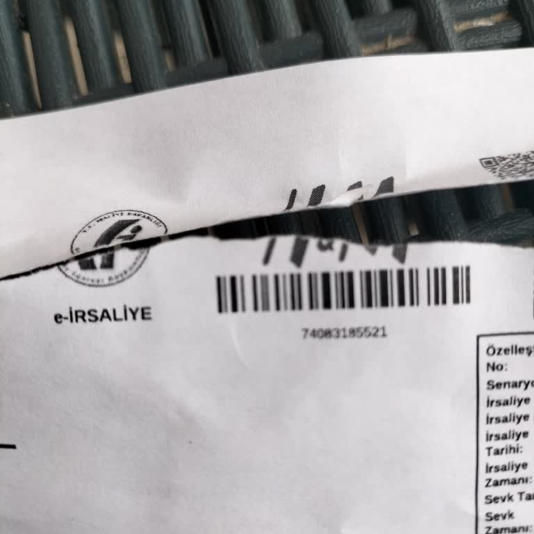 H&M Stokta Olmayan Ürün Nedeniyle Çocuk Montsuz Kaldı