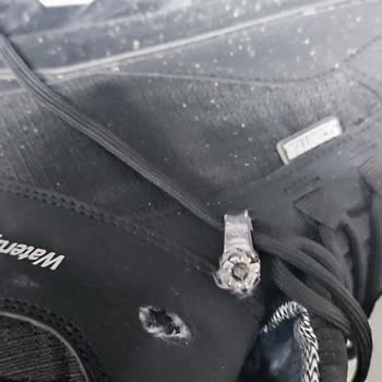 FLO Scooter M7200 Botta Kısa Sürede Metal Parça Kırıldı, Değişim Talep Ediyorum