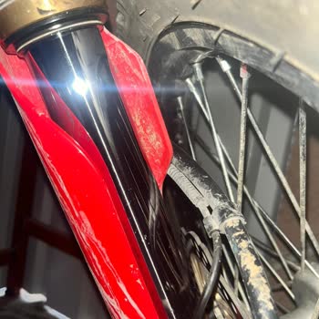 Garanti Kapsamında Honda CRF250L Sol Ön Amortisör Keçesi Arızası İçin Ücretsiz Onarım Talebi