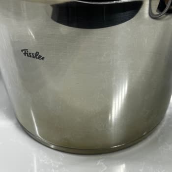 Fissler Düdüklü Tencerede Şaşırtıcı Sararma Ve Dayanıklılık Sorunu