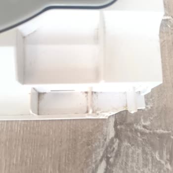 Kasa Parçasındaki Kırık Garantide Red Edildi, Ücretli Değişim Teklifi