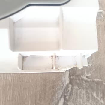 Kasa Parçasındaki Kırık Garantide Red Edildi, Ücretli Değişim Teklifi