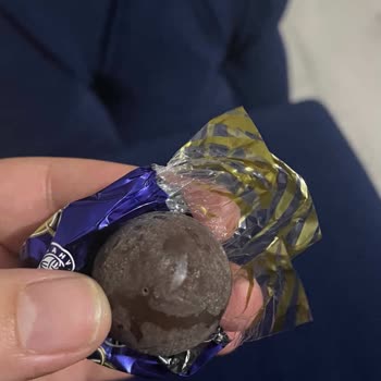 Bayat Lavi Çikolatası Ve Tutulmayan Telafi Sözleri Güvenimizi Sarsıyor