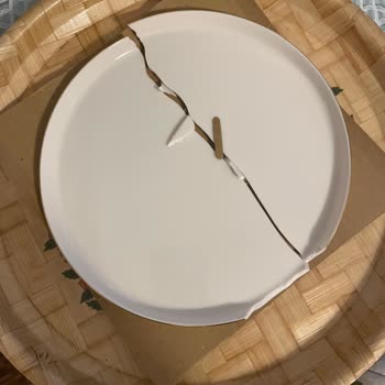 Porland Kırık Tatlı Tabağı Ücretsiz Değişim ve Paketleme İyileştirme Talebi