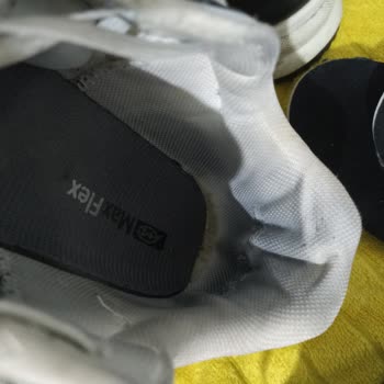 FLO Mağazasında Kinetix Spor Ayakkabısının İç Yırtılması Ve Değişim Talebi