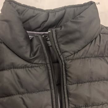 Kiğılı Montunda Sağ Yaka Dikiş Hatası