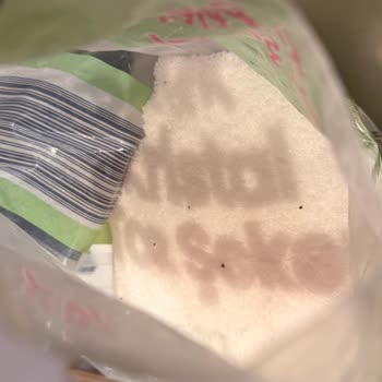 Petek Kristal Toz Şekerde Siyah Parçacıklar Görüldü Sağlık Endişesi Ve İade Talebi