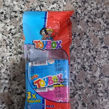 Üçlü Toybox Paketinden 2 Adet Kutu Çıktı