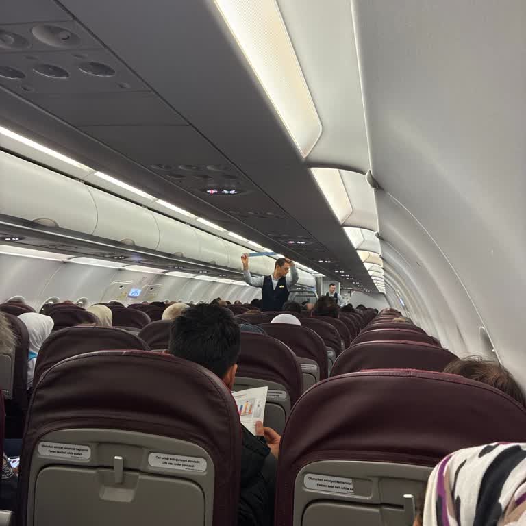 Uçakta Düzensiz Koltuk Değişikliği Ve İletişim Eksikliği