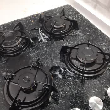 Vinola Ankastre Ocağın Camı Patladı: Isıya Dayanıklı Olmayan Malzeme Ve Garanti Sorunu