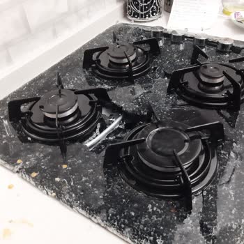 Vinola Ankastre Ocağın Camı Patladı: Isıya Dayanıklı Olmayan Malzeme Ve Garanti Sorunu