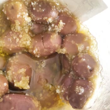 Bozulmuş Zeytin Ürünü Sağlığı Tehdit Ediyor, Açıklama Ve İade Talebi