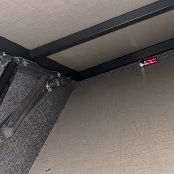 İşbir Yatak Mağazasının Cevapsız Servis Ve Garanti Kapsamındaki Baza Arızası