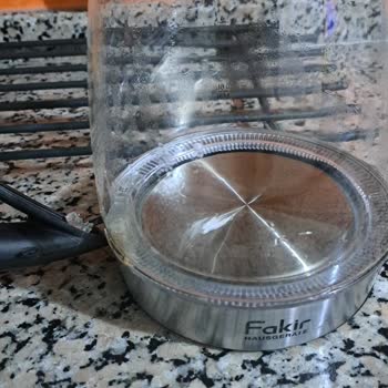 Kettle Kulpu Cam Haznesinden Ayrıldı, Kaynar Su Yanığı Yaşadım