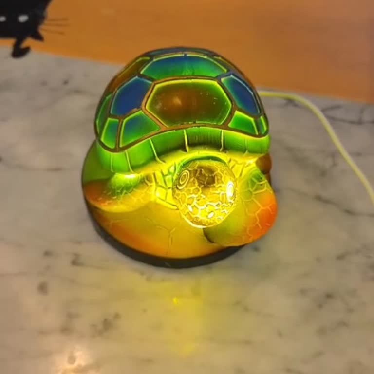 Melek Köşesi Ankara İlan Edilen Özel Lamba Yerine Ucuz Plastik Ürün Gönderildi