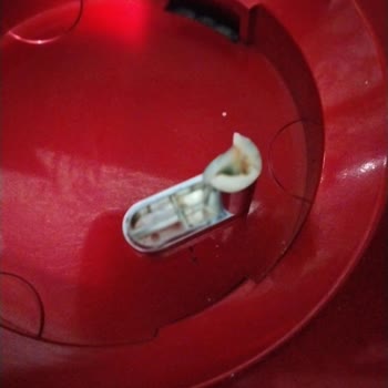 Schafer Hamur Yoğurma Makinesinin Düğmesi Kısa Sürede Kırıldı, Garanti Talebi