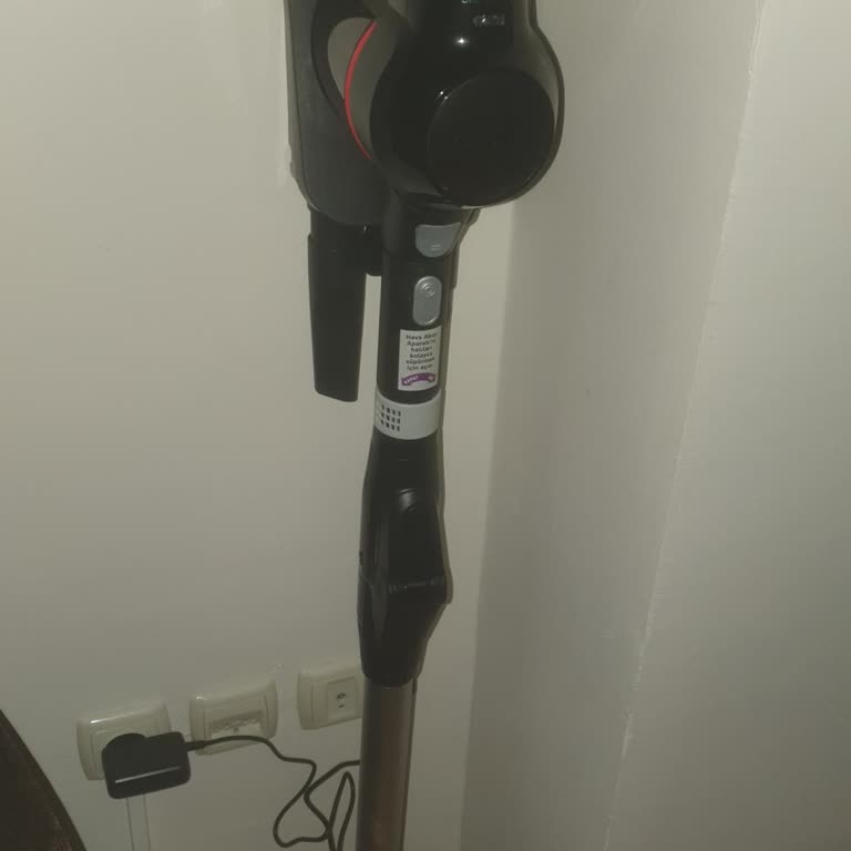 Bosch Şarjlı Süpürge Bataryası Saniyeler İçinde Bitiyor Ve Servis Desteği Yetersiz