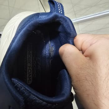 Skechers Ayakkabısının İç Astarındaki Erken Yırtılma Ve İade Talebi